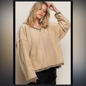 NWT: POL French Terry Reversible V-Neck Oversized Leopard Trim Long Sleeve Top•M